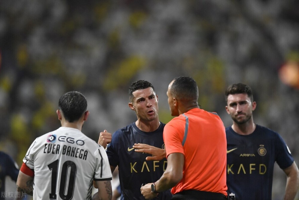  圣保利补时点球绝杀造就德甲戏剧性胜利